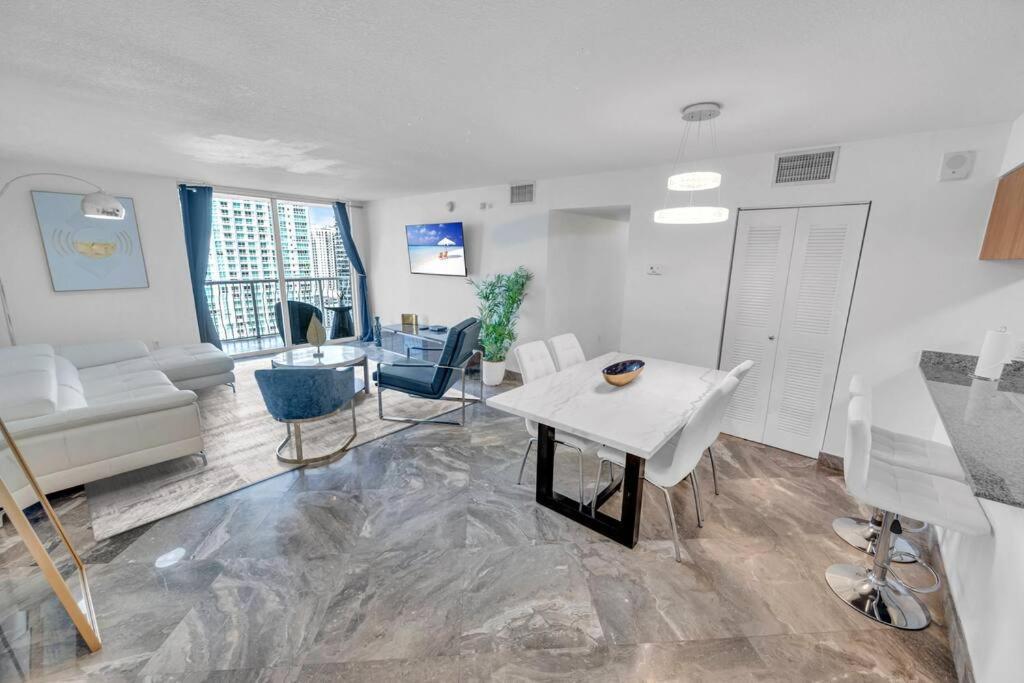 Iconic High Floor 3 Bedrooms In The Heart Of Miami Dış mekan fotoğraf