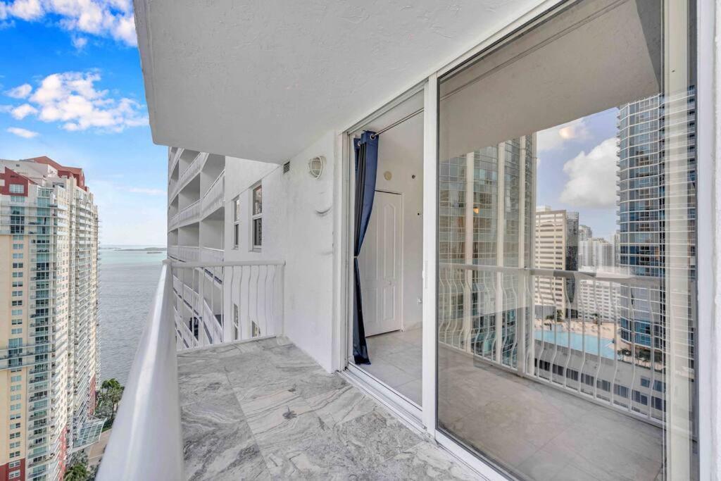 Iconic High Floor 3 Bedrooms In The Heart Of Miami Dış mekan fotoğraf