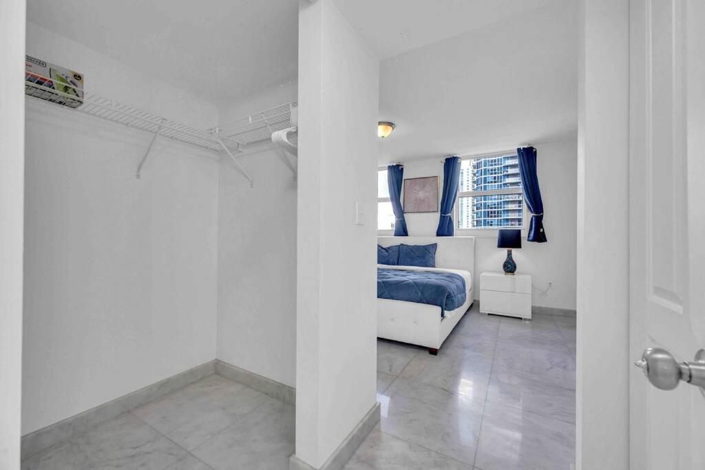 Iconic High Floor 3 Bedrooms In The Heart Of Miami Dış mekan fotoğraf