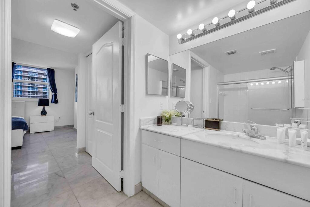 Iconic High Floor 3 Bedrooms In The Heart Of Miami Dış mekan fotoğraf