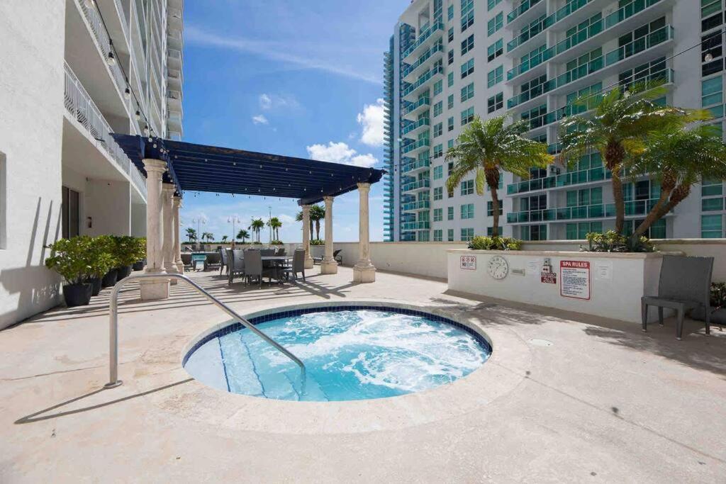 Iconic High Floor 3 Bedrooms In The Heart Of Miami Dış mekan fotoğraf