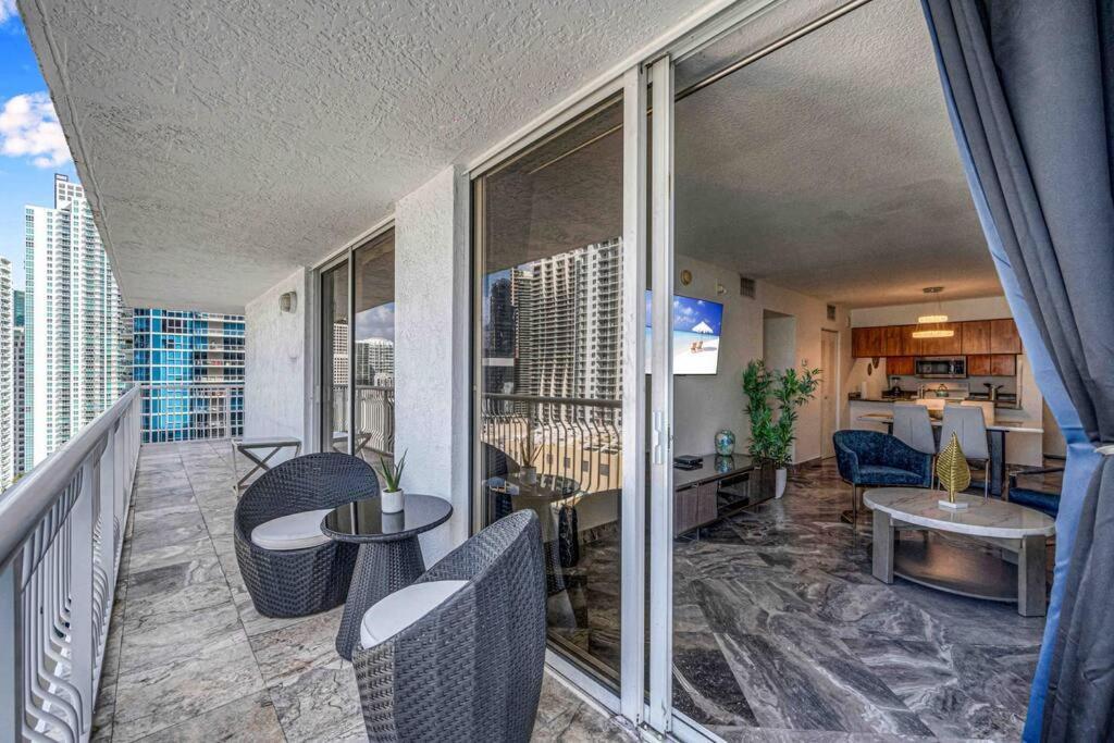 Iconic High Floor 3 Bedrooms In The Heart Of Miami Dış mekan fotoğraf